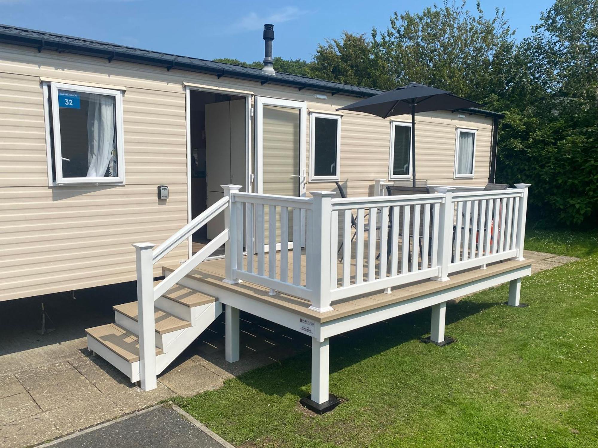 Whitecliff Bay Holiday Park - Most Popular Location Near Pools, Clubs And Beach Бембрідж Екстер'єр фото